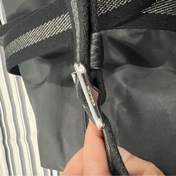 Coach Bag - Picture 7 of 9